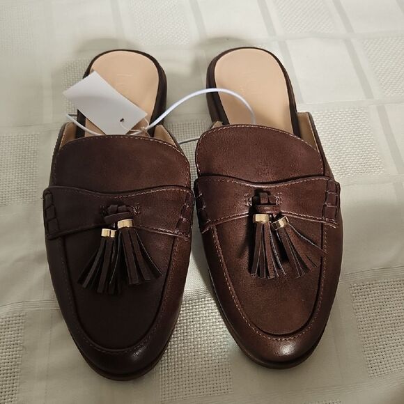 Brown Tassel Loafers - Picture 3 of 16